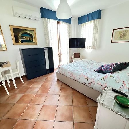 L'Essenziale Apartamento Pula Exterior foto